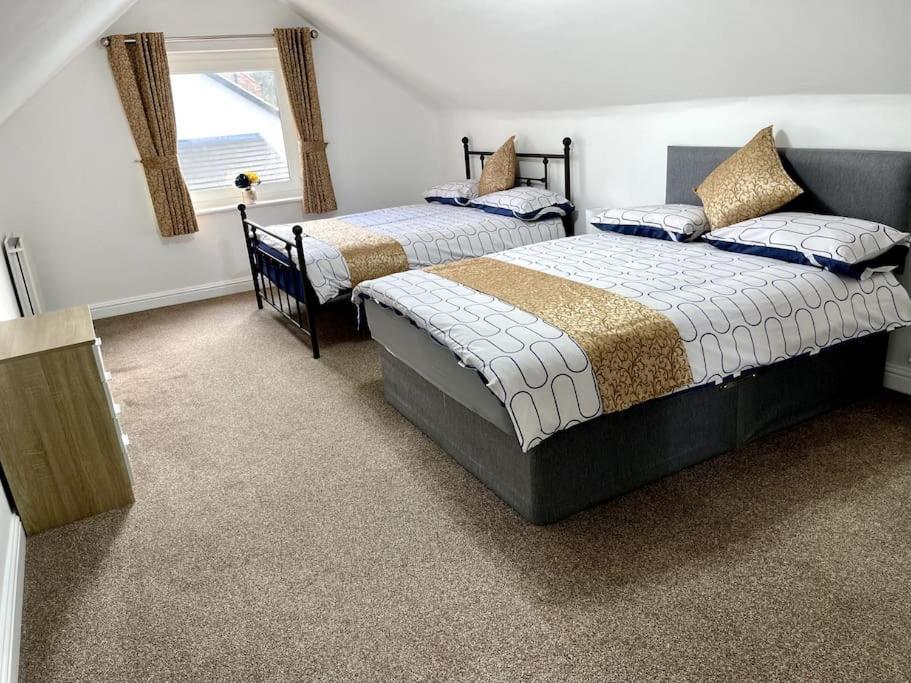 5-Bedroom Cottage In Healing, Grimsby Esterno foto