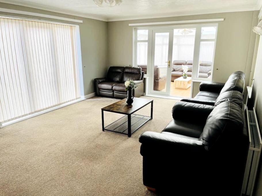 5-Bedroom Cottage In Healing, Grimsby Esterno foto