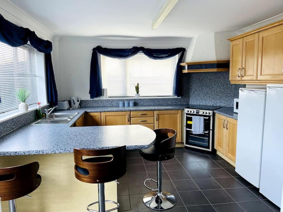 5-Bedroom Cottage In Healing, Grimsby Esterno foto